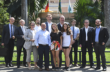 Parlamentares alemães visitam a Escola