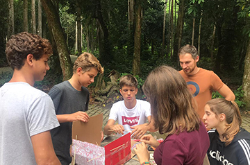 Turma 9R2 participa de dinâmicas no Parque Lage e no Jardim Botânico